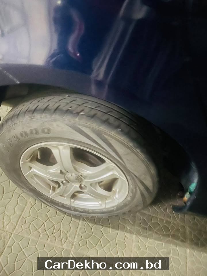 Toyota Axio 2009 - Gallery Image 6