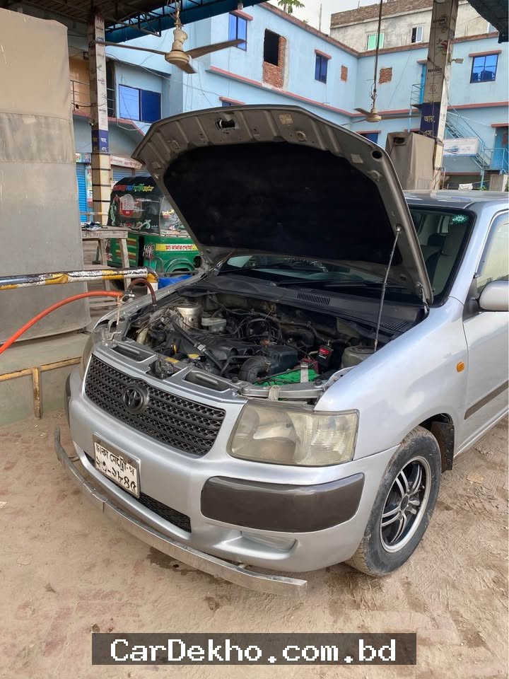 Toyota Succeed - Gallery Image 1