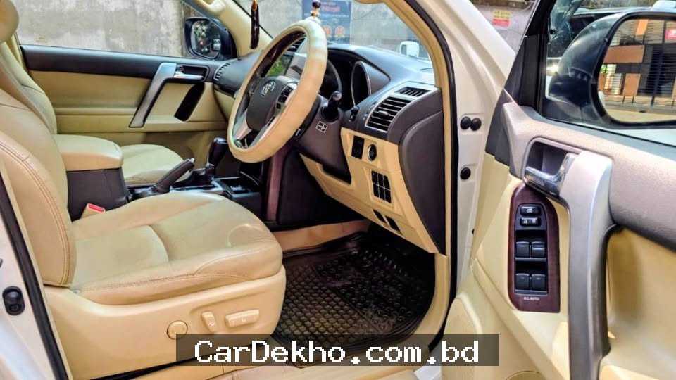 Toyota Prado 2015  - Gallery Image 2