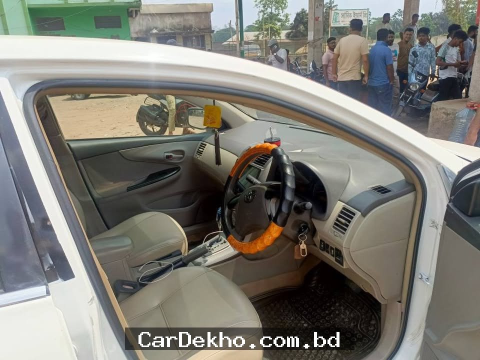 Toyota Axio 2010 - Gallery Image 1