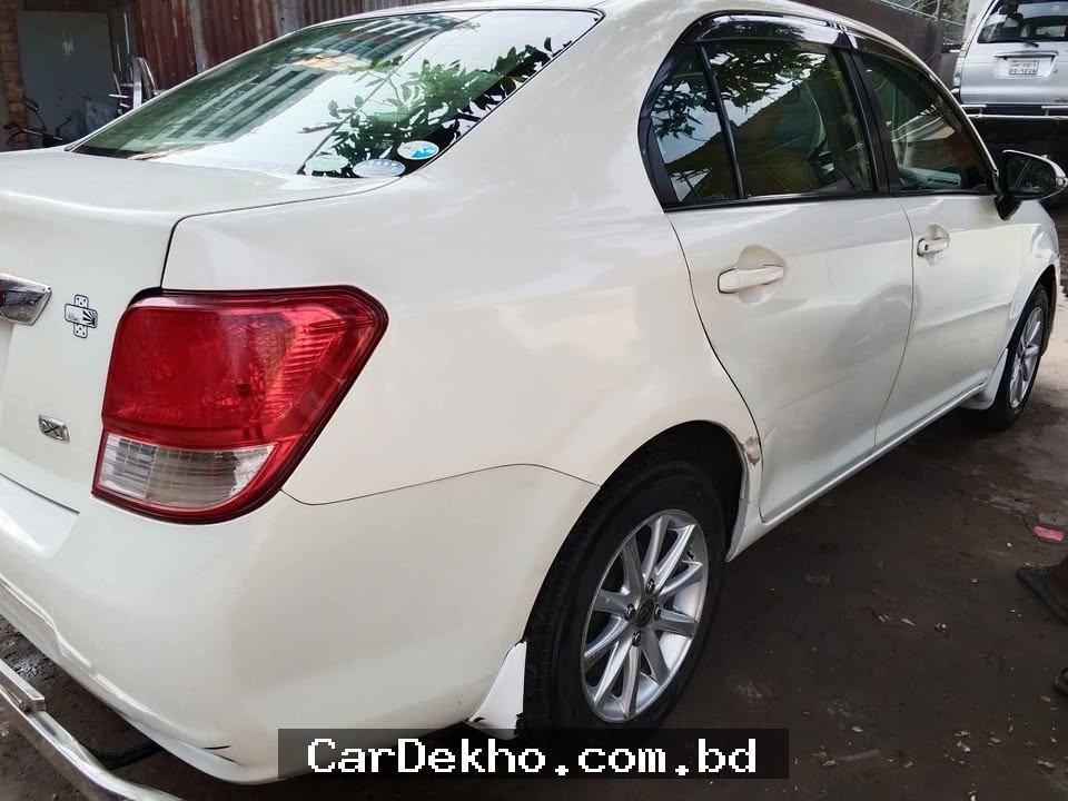 Toyota Corolla Axio- 2012 - Gallery Image 6