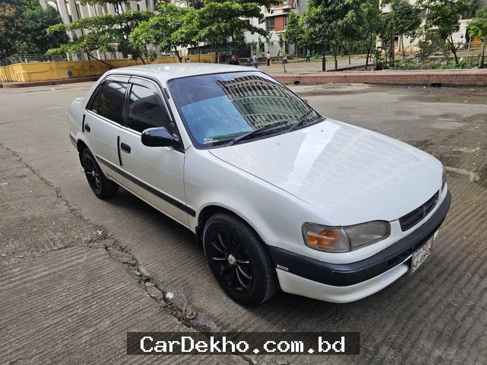 Toyota Corolla 111 LPG - Gallery Image 1