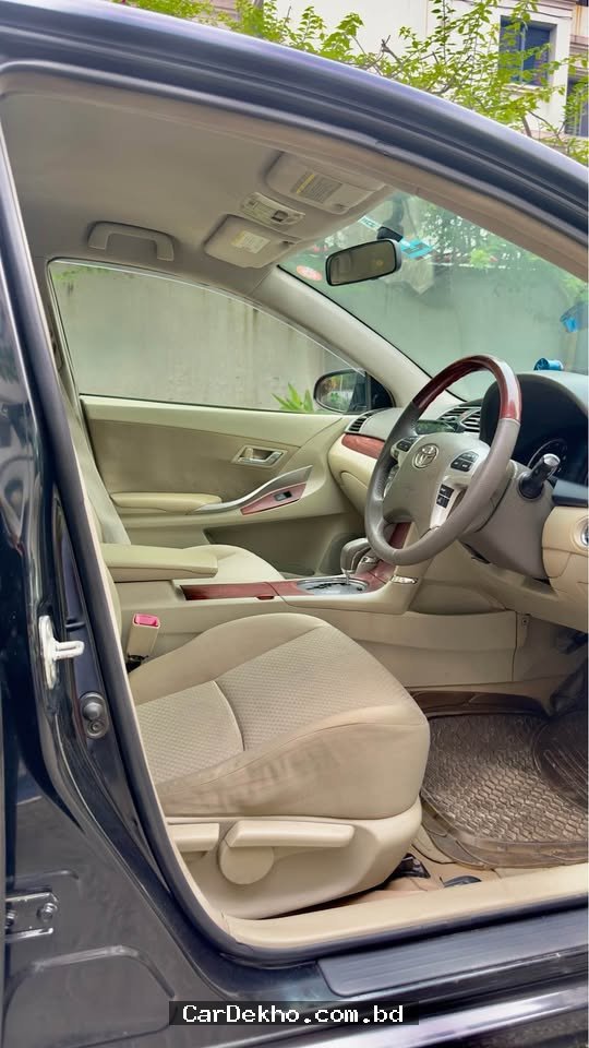 Toyota Premio 2010 - Gallery Image 5