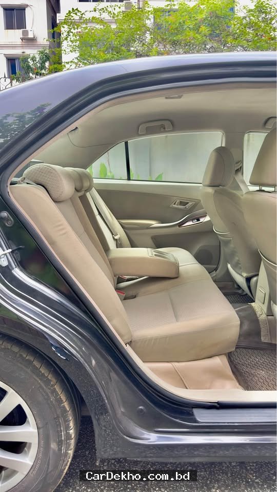 Toyota Premio 2010 - Gallery Image 6