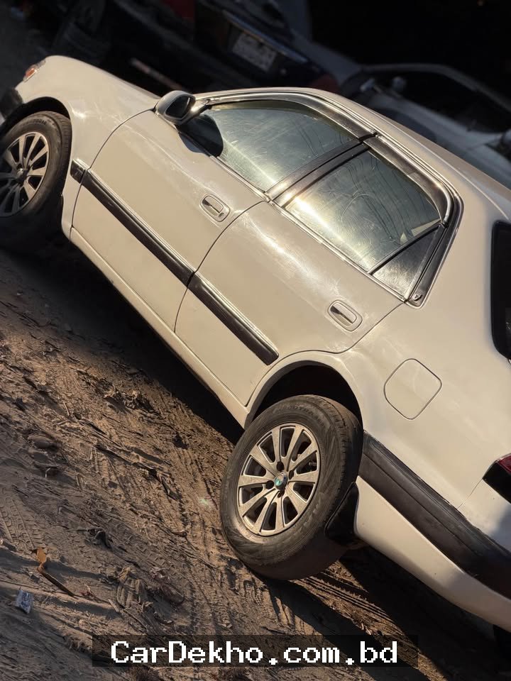 Toyota corolla AE 110 - Gallery Image 7