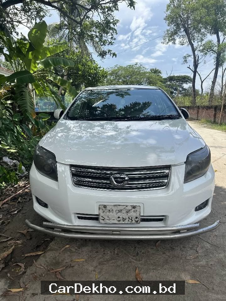 Toyota Axio model 2010 - Gallery Image 1