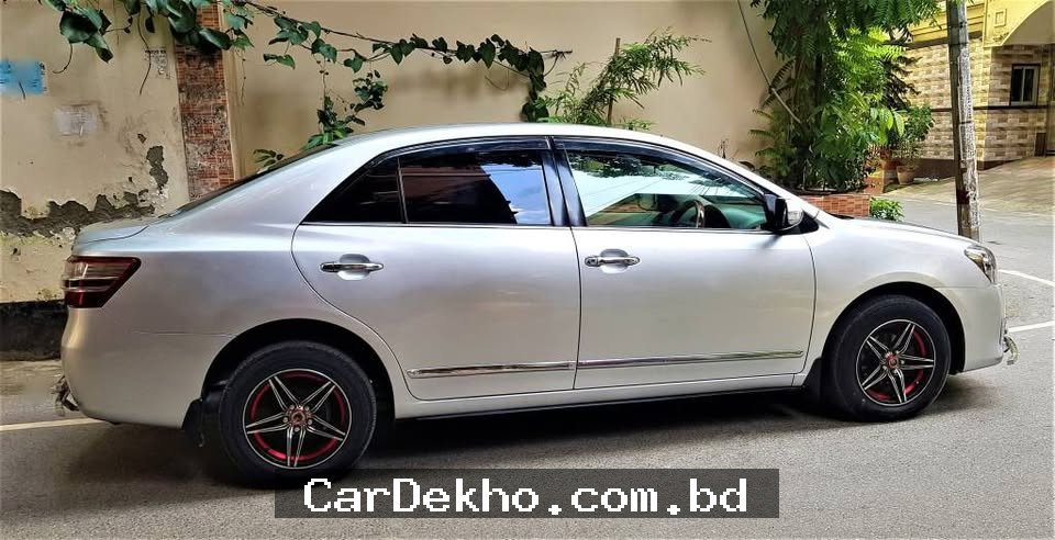 Toyota Premio F New Shape - Gallery Image 3