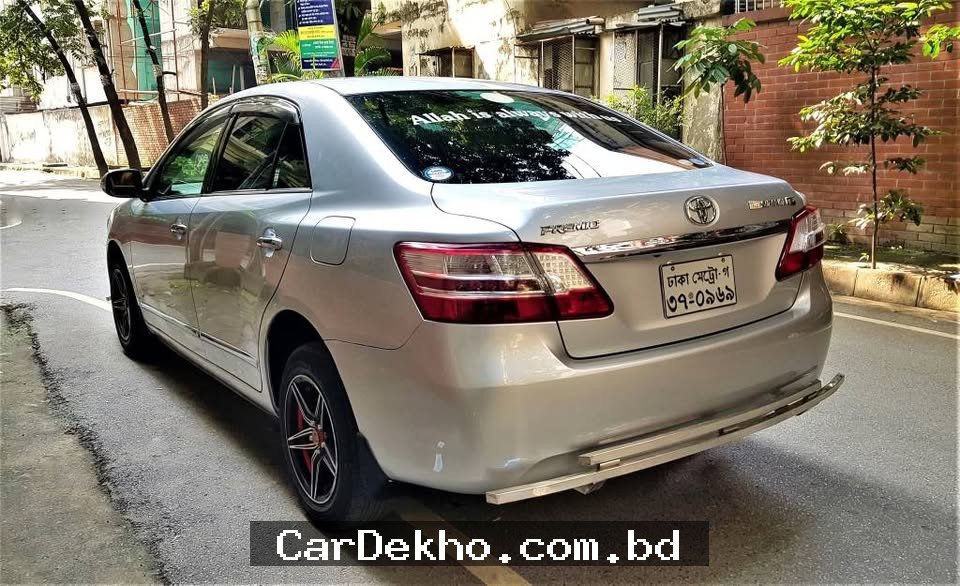 Toyota Premio F New Shape - Gallery Image 4