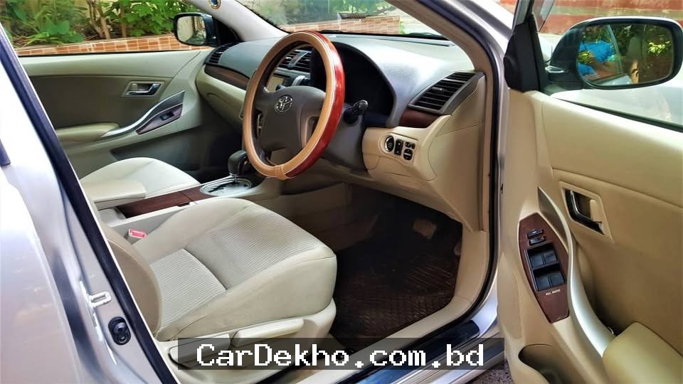 Toyota Premio F New Shape - Gallery Image 5