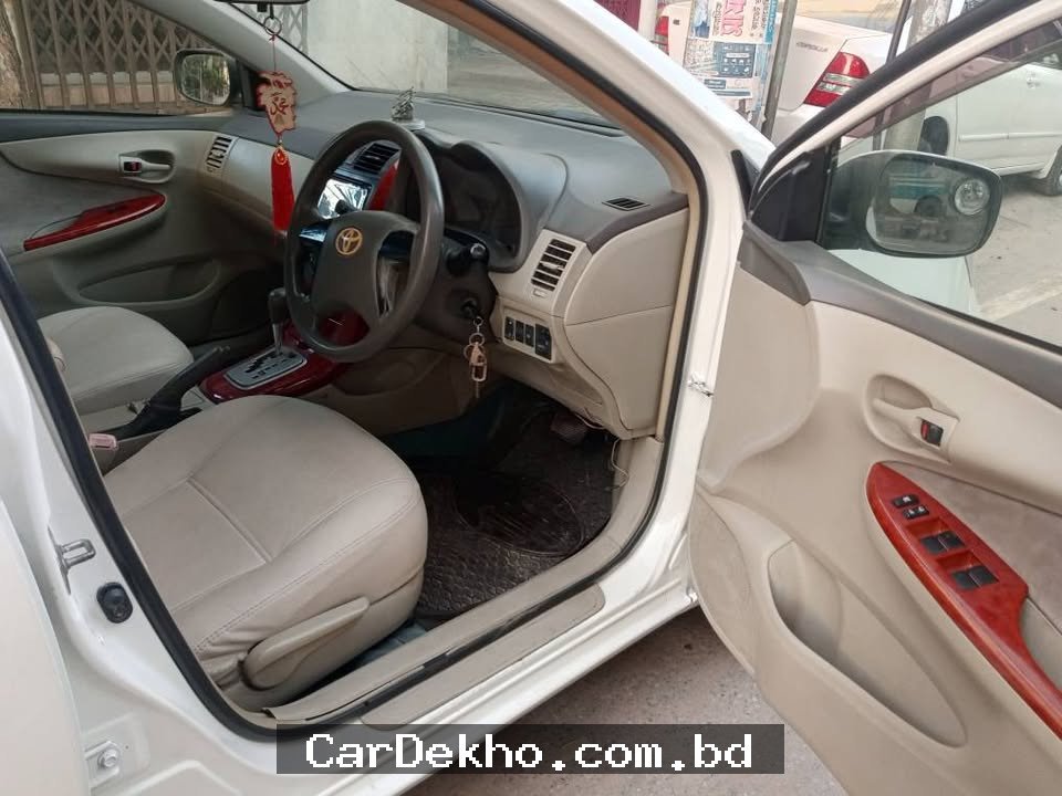 Toyota Axio 2012 - Gallery Image 6