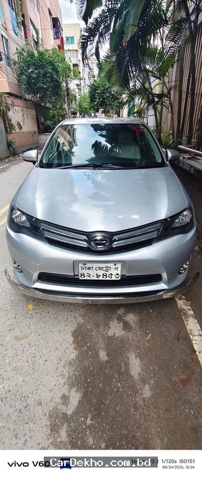 Toyota Corolla Axio - Gallery Image 1