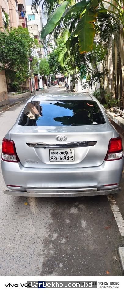 Toyota Corolla Axio - Gallery Image 5
