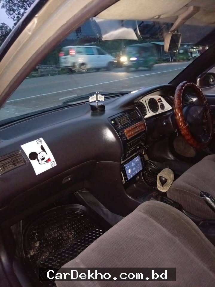 Toyota Corolla AE100 - Gallery Image 7